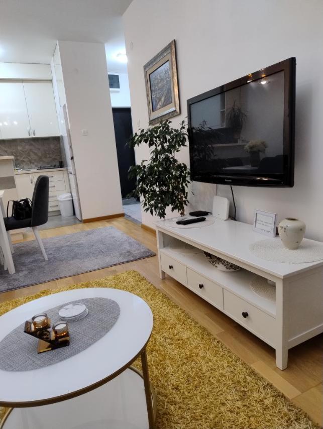 Apartman Lovely - Ljupki Stan
